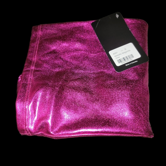 Metallic form fitting dress - Picture 3 of 4